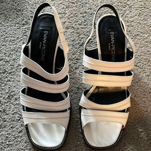 Women’s size 7 vintage white sandals